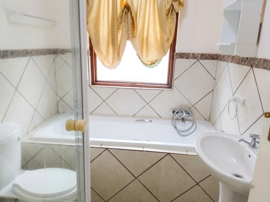3 Bedroom Property for Sale in Waterval East North West